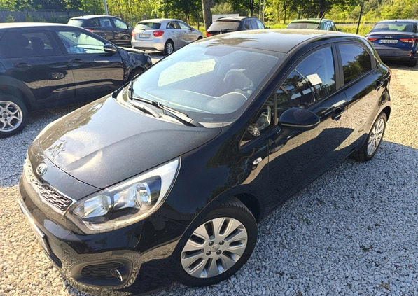 Kia Rio cena 26400 przebieg: 124184, rok produkcji 2014 z Łask małe 631